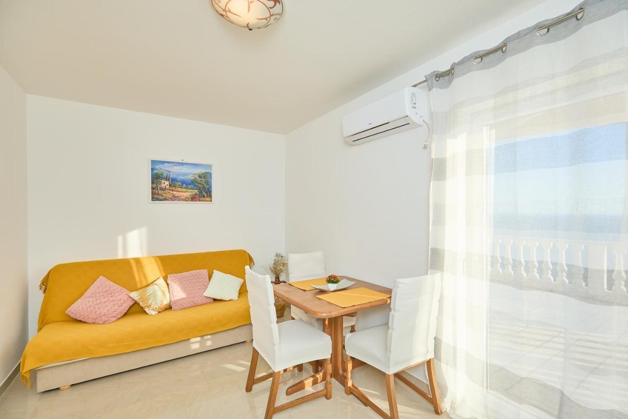 Apartments Baro Maranovici Luaran gambar
